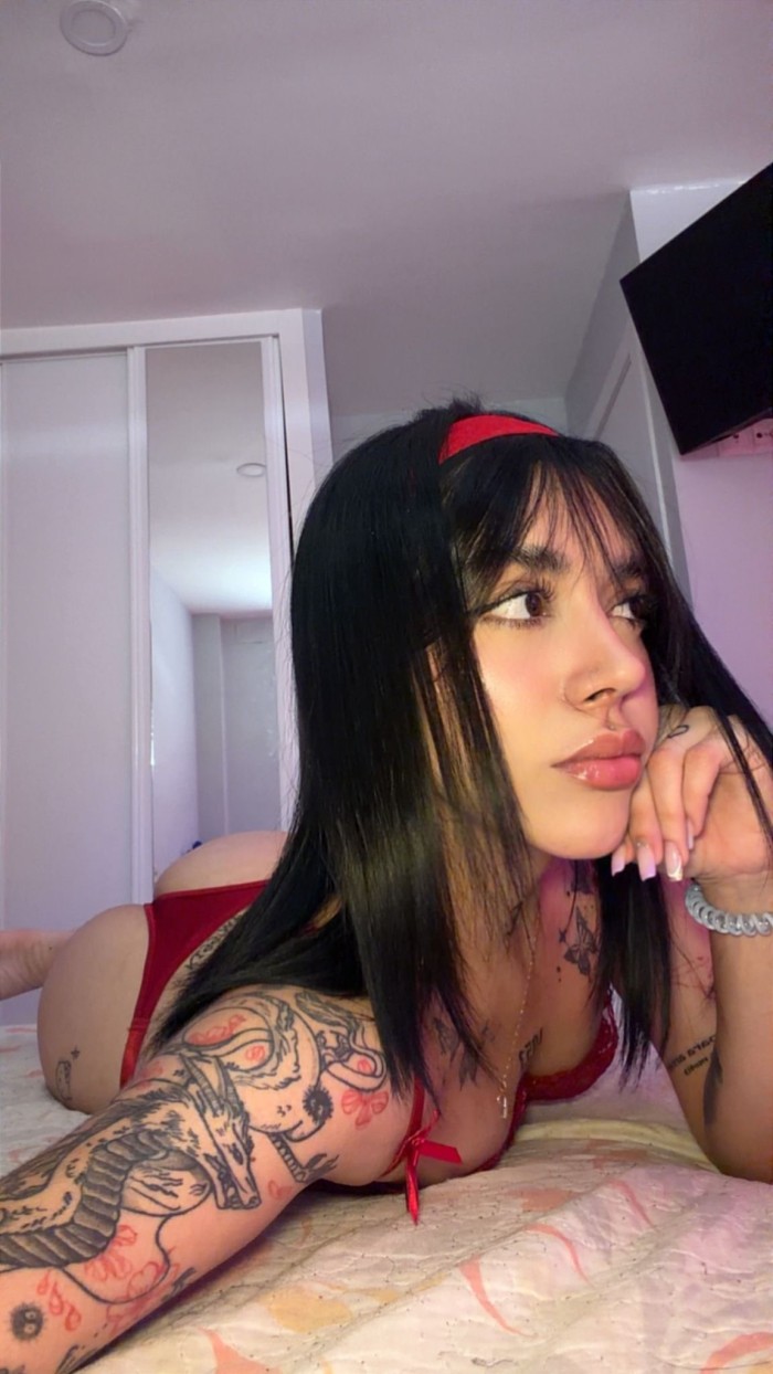Jovencita colombiana máximo nivel