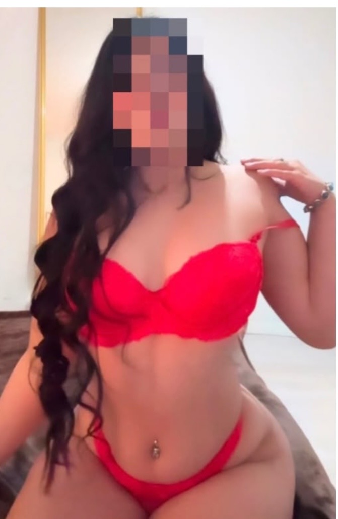 ROXI JOVENCITA RECIÉN LLEGADA EN PONTEVEDRA