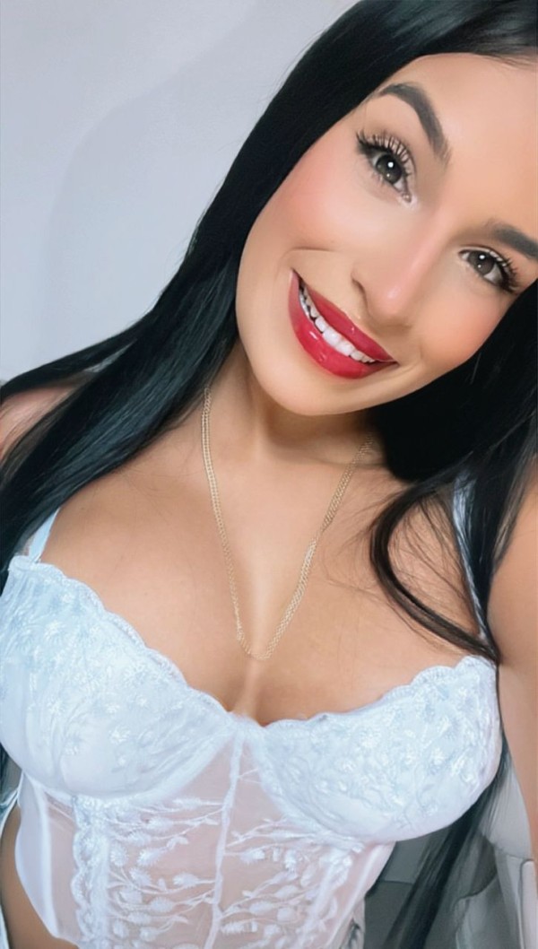 INDEPENDIENTE, ATREVIDA Y DISPUESTA A TODO, 614309197