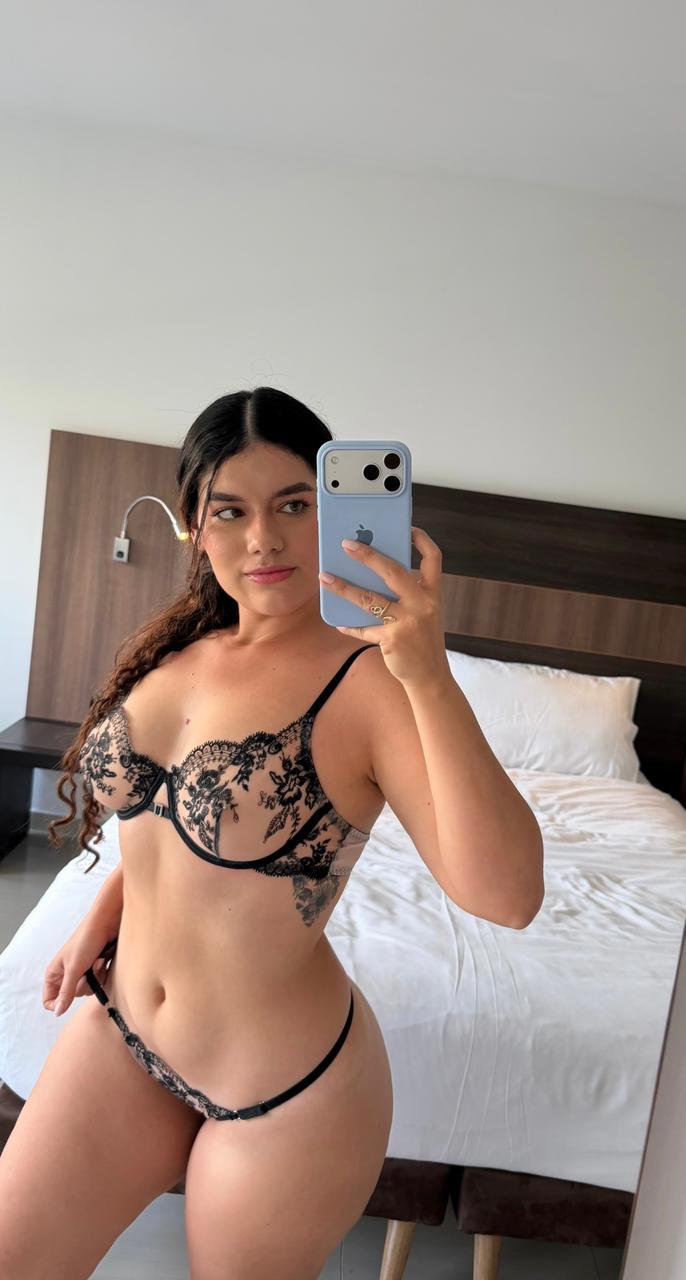 COLOMBIANA CON GANAS DE TODO EN COLLADO