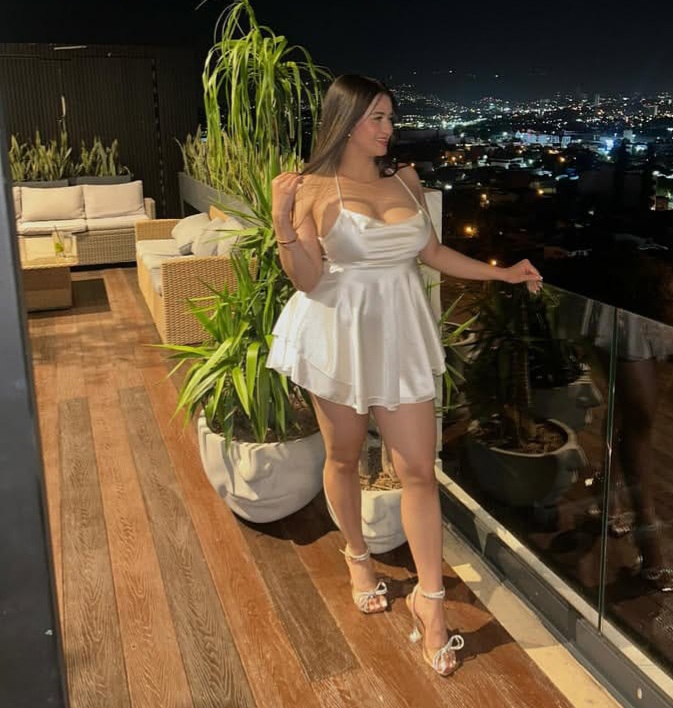 SALIDAS FIESTERA CORRETE EN MIS TET CHUPO SIN GOMA