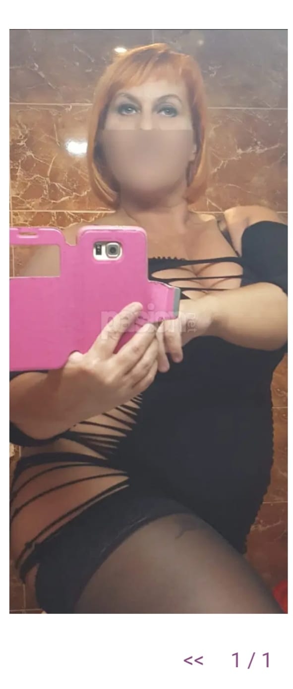 Rubia,guapísima,ardiente france completo tetona
