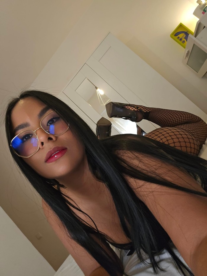 COMPLICIDAD EN UNA SOLA MUJER 632260216
