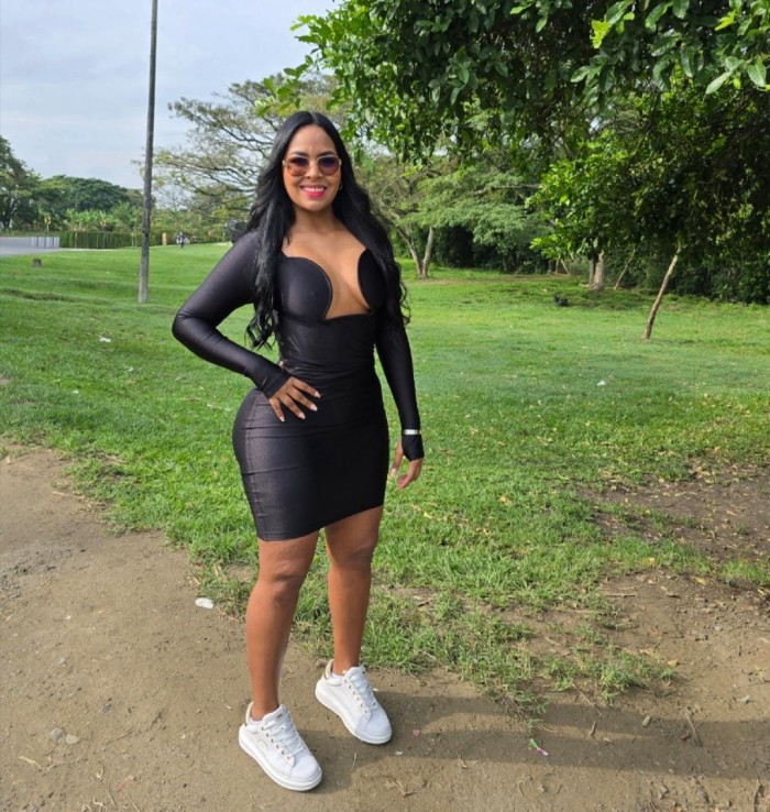 COMPLICIDAD EN UNA SOLA MUJER 632260216
