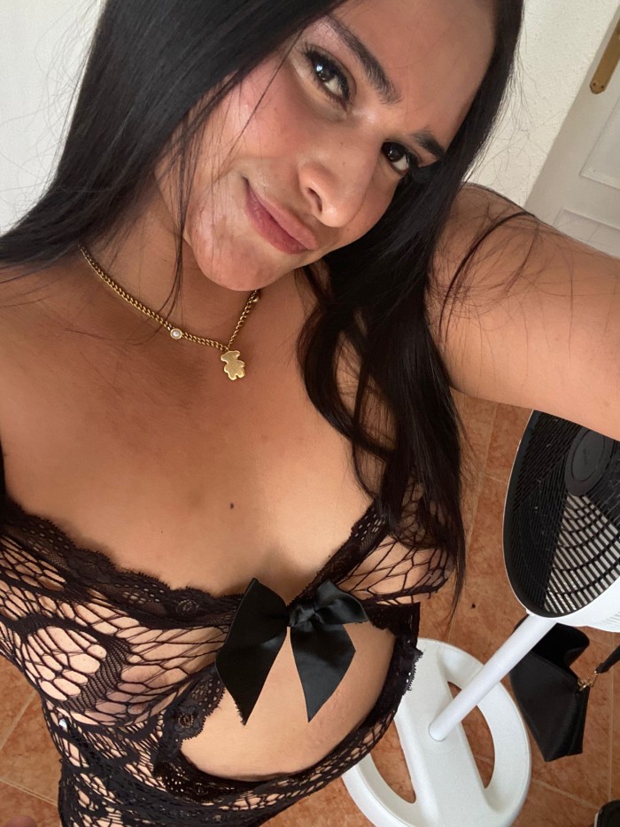 SENSUAL ARDIENTE APASIONADA DESEOSA DE SEXO
