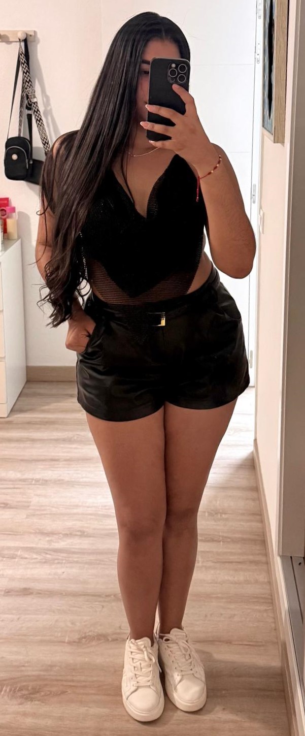 LA COLOMBIANA QUE ESTÁ HACIENDO ARDER FUENGIROLA