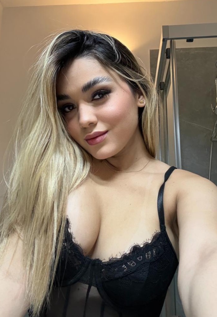 EN GANDIA – VENEZOLANA DE LUJO JOVENCISIMA Y SUPER JUGOSA