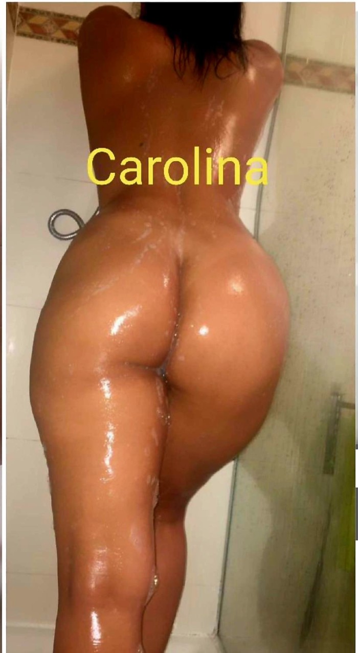Soy una morena venezolana, ardiente, fogosa