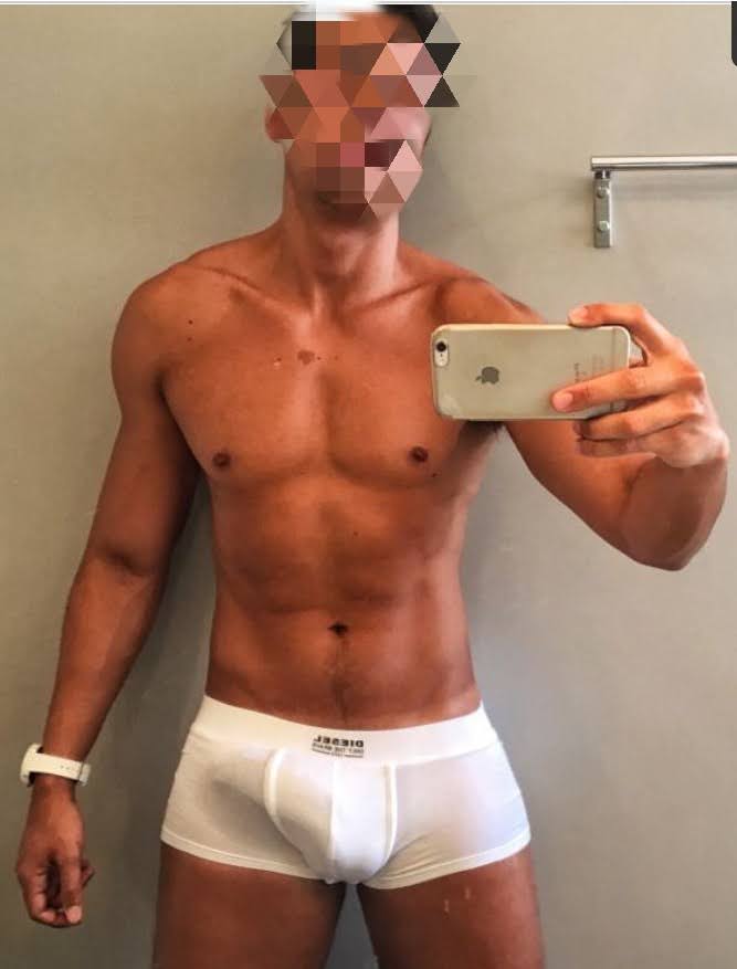Iván morenazo playero cuerpo de gym