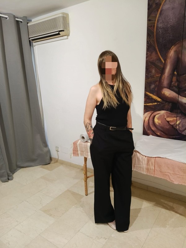 EMMA HOLANDÉSA MASAJE ERÓTICO..SENSUAL SEXY Y NATURAL ATIENDO SOLA