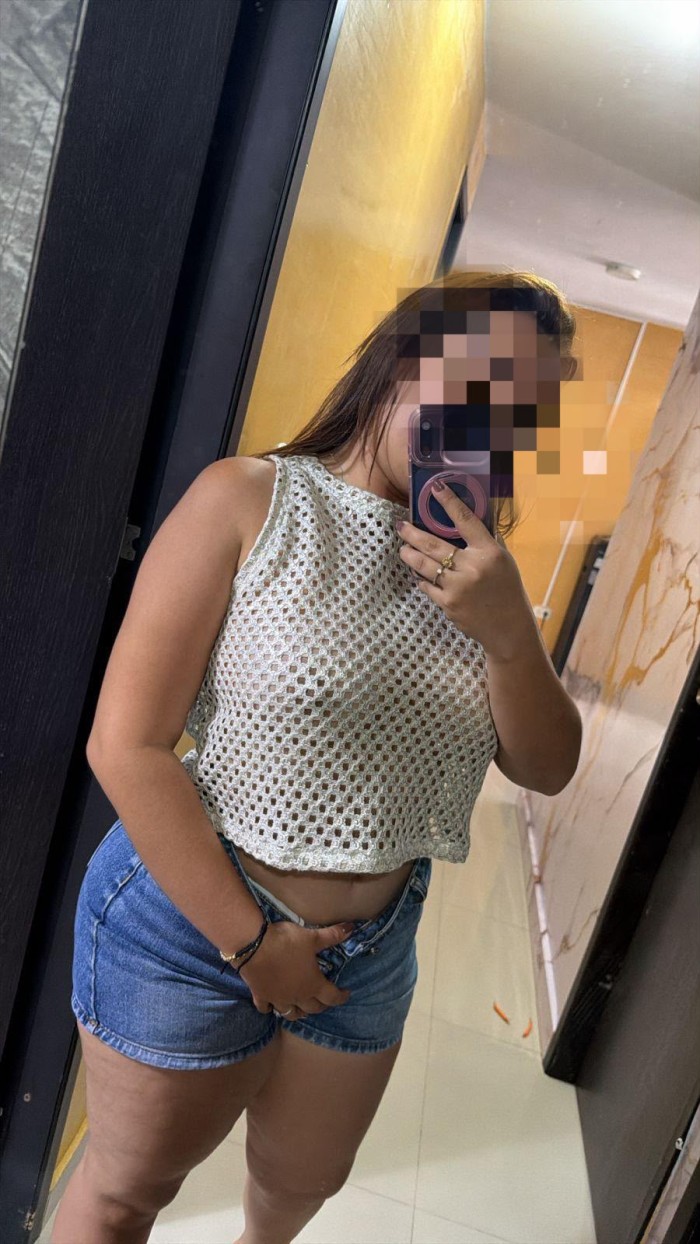 UNA LINDA RUBIA PARA TI