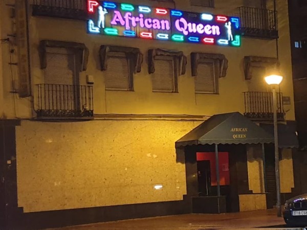 SE BUSCAN CHICAS PARA TRABAJAR EN CLUB