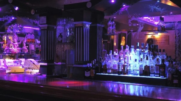SE BUSCAN CHICAS PARA TRABAJAR EN CLUB
