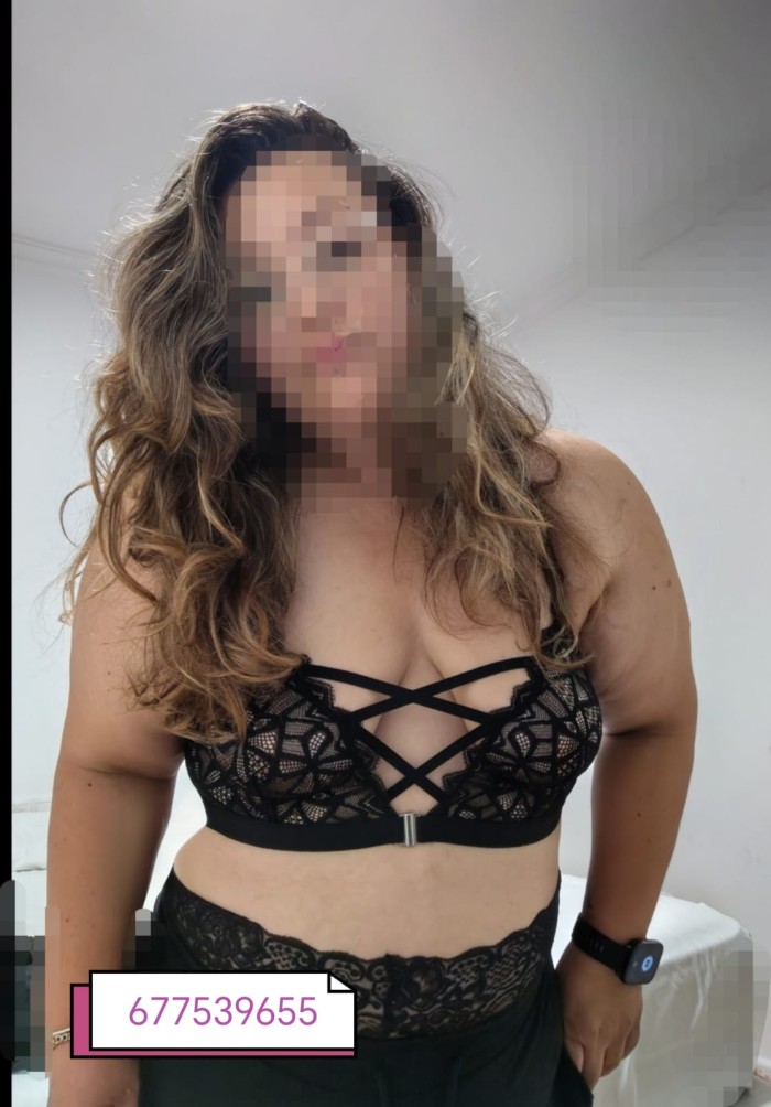MADURITA FIESTERA, ENTREGADA Y MUY DIVERTIDA