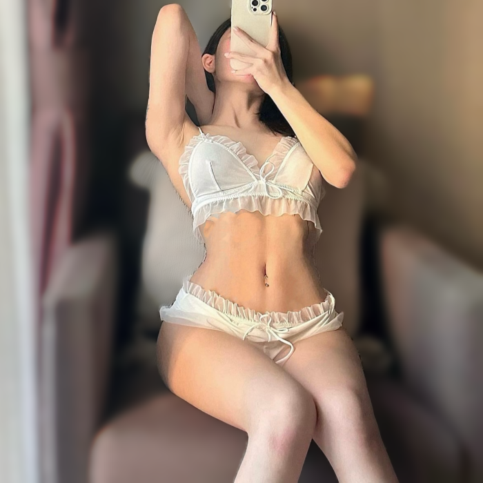 NUEVA BOMBA SEXY DISPUESTA A TODO PARA TI