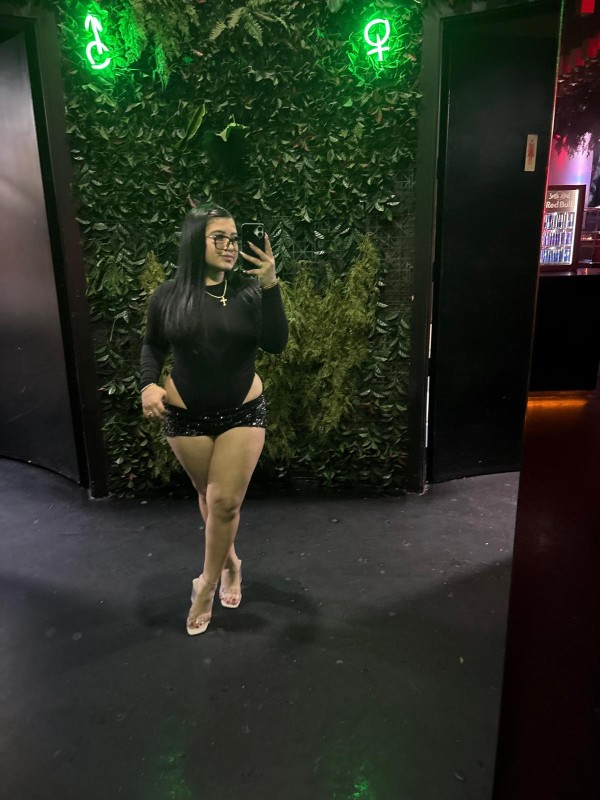 HERMOSA JOVENCITA CON 20 AÑITOS DISPUESTA A TODO