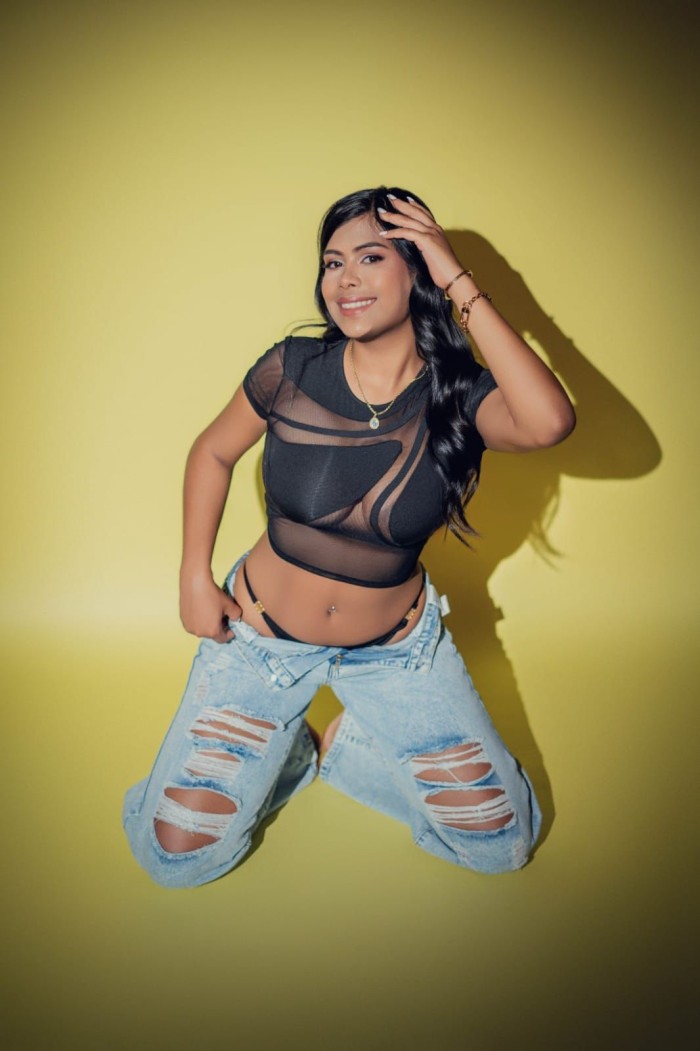 ARAMI ATREVIDA SENSUAL EN SITGES