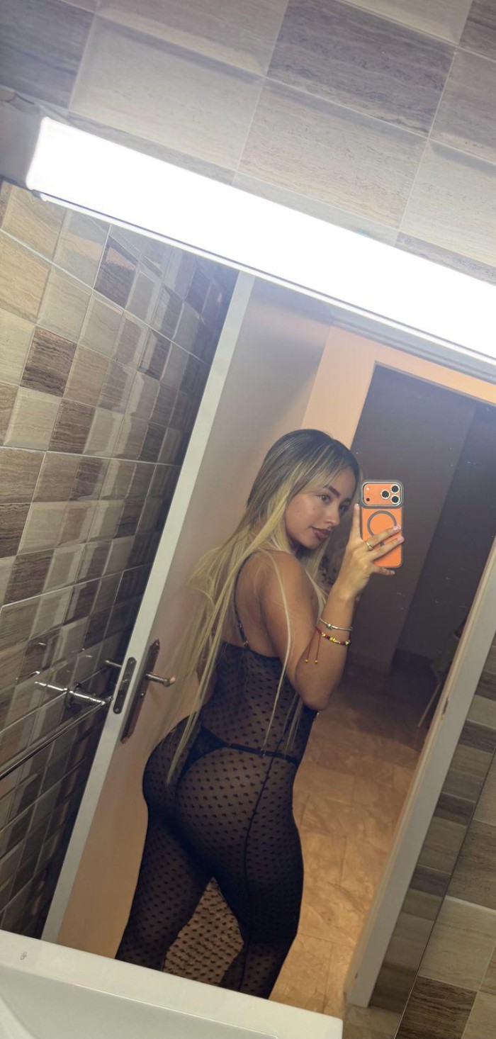CAMILA, COQUETA, ELEGANTE Y SEXY EN IBIZA CENTRO