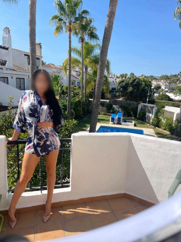 CARLA CATALANA disponible a CALAFELL