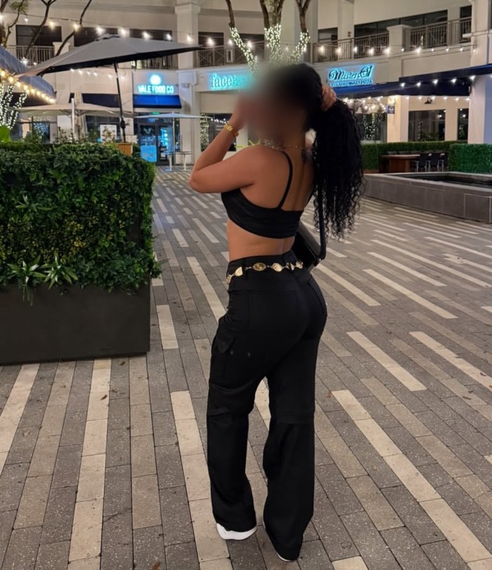 ATREVIDA SENSUAL EN LA LAGUNA TENERIFE
