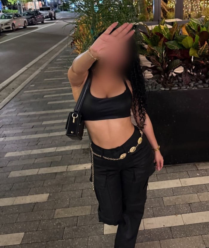 ATREVIDA SENSUAL EN LA LAGUNA TENERIFE