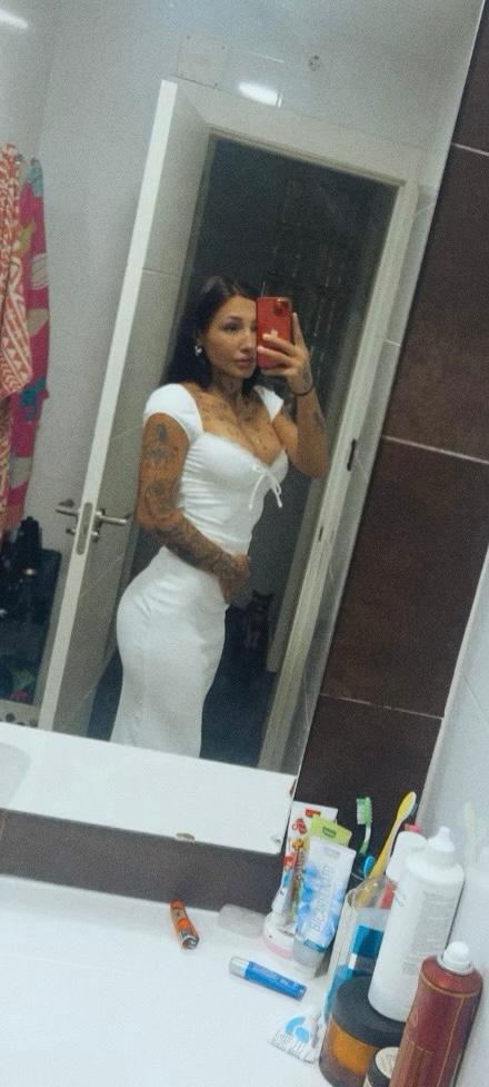 Carmen tatuadisima cuerpo de muñeca