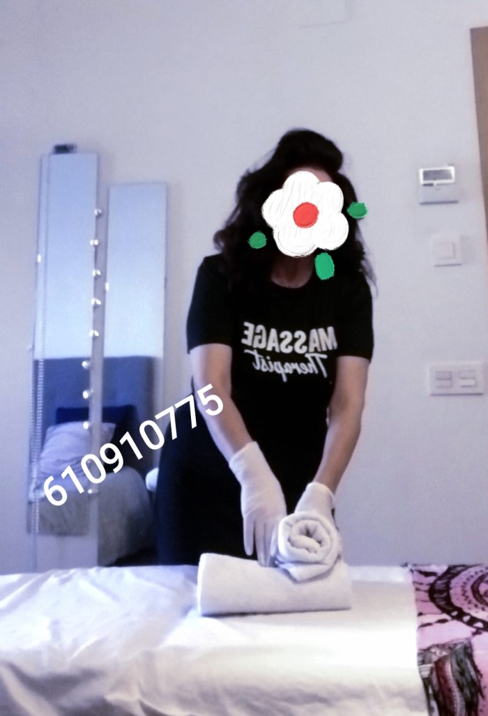 GUAPA MADURITA ESPAÑOLA. SUPERMASAJEX