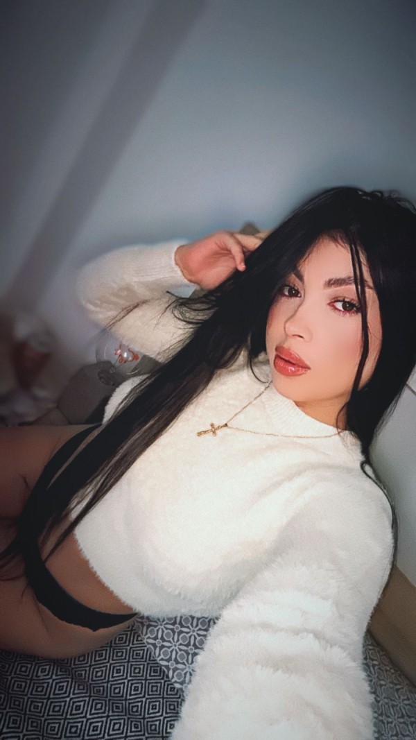 LATINA ATREVIDA, SEXY Y JUGUETONA ¡HAGO DE TODO!