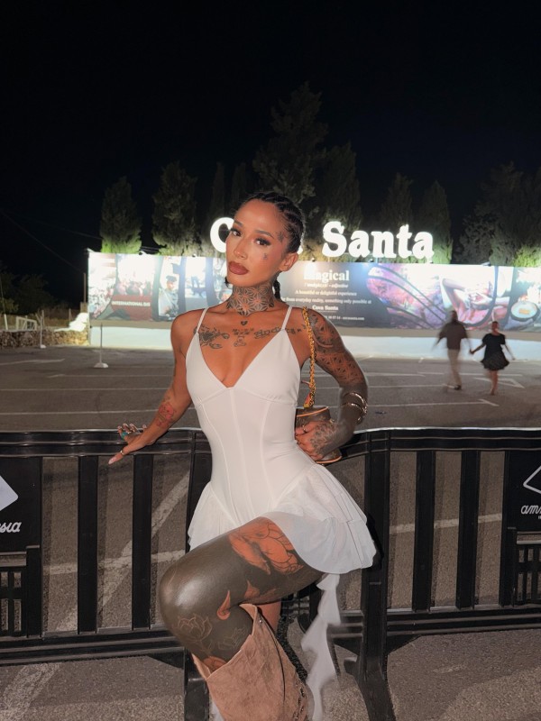 HANNA – LOLITA MODELS IBIZA MORE THAN 18 GIRLS AVAILABLE