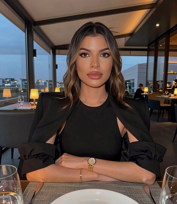 REBECA – LOLITA MODELS IBIZA MORE THAN 18 GIRLS AVAILABLE