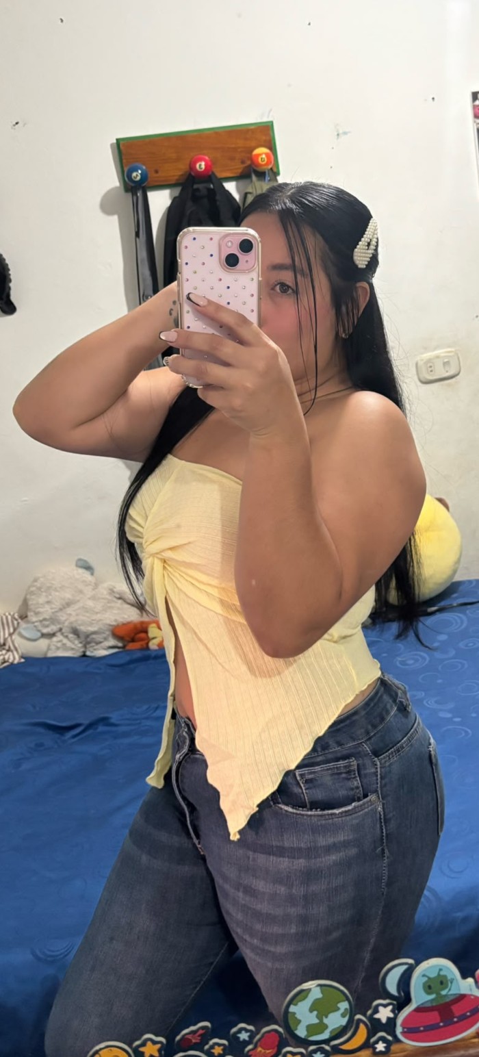 Joven recién llegadita a la zona