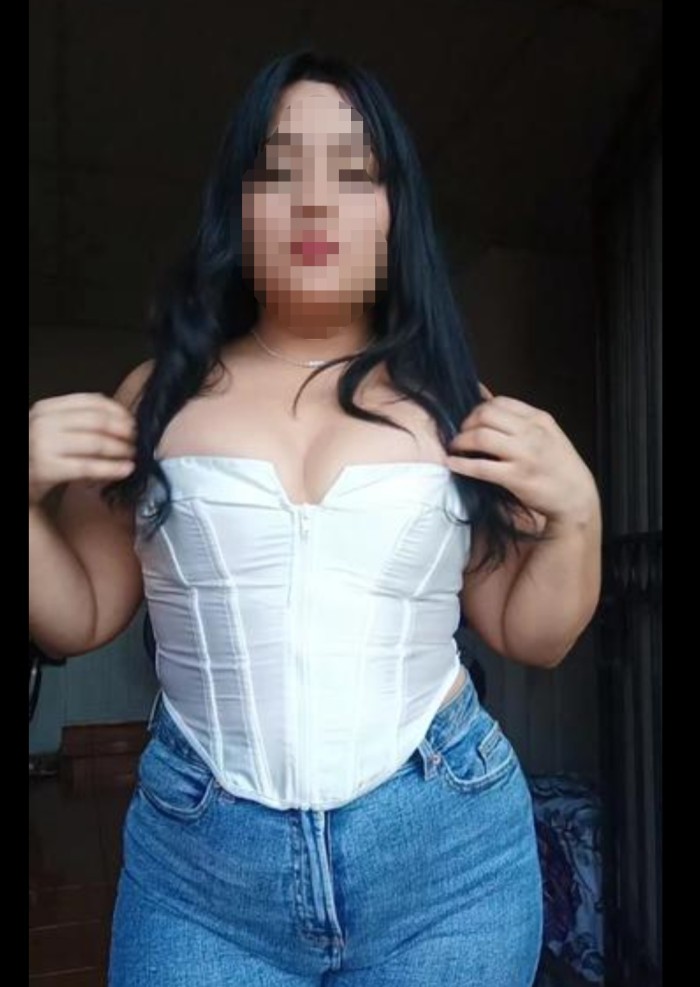 Joven recién llegadita a la zona