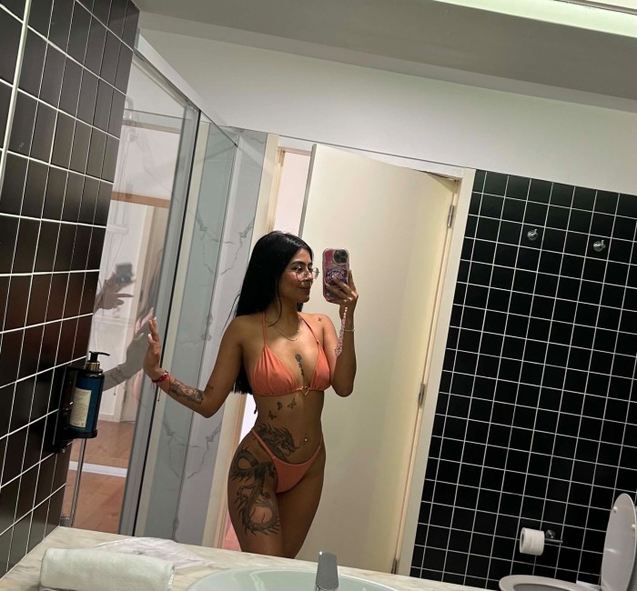 SENSUAL ARDIENTE APASIONADA BOMBA DE SEXO