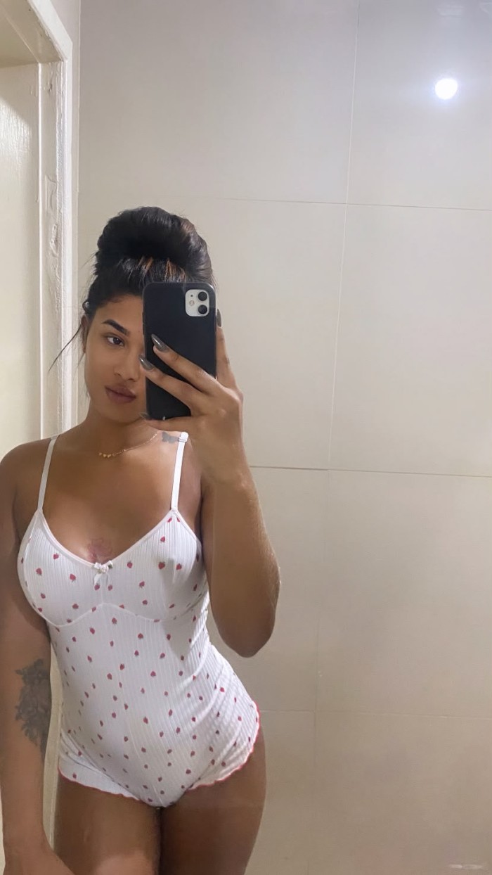 Brasileña disponible 24horas (últimas semanas en la ciudad ).