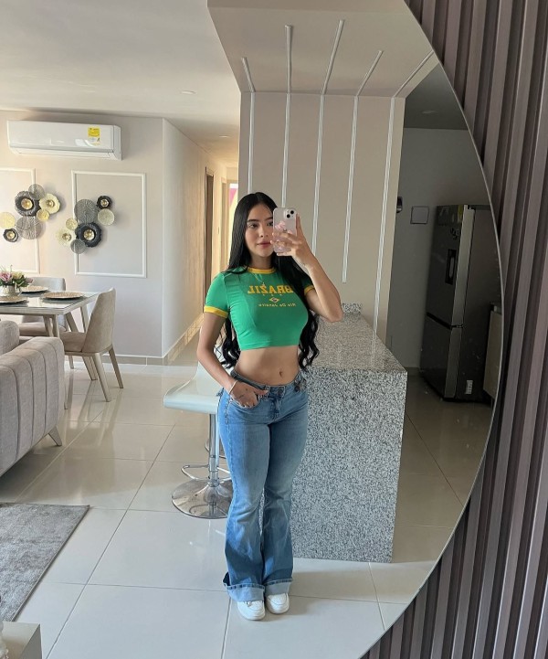BRASILEÑA ESCORT VIP TAL CUAL COMO EN LAS FOTOS SIN ENGAÑOS LUGO
