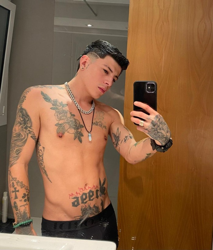 POLLON COLOMBIANO PAISA CON DESEOS DE FOLLAR DURO