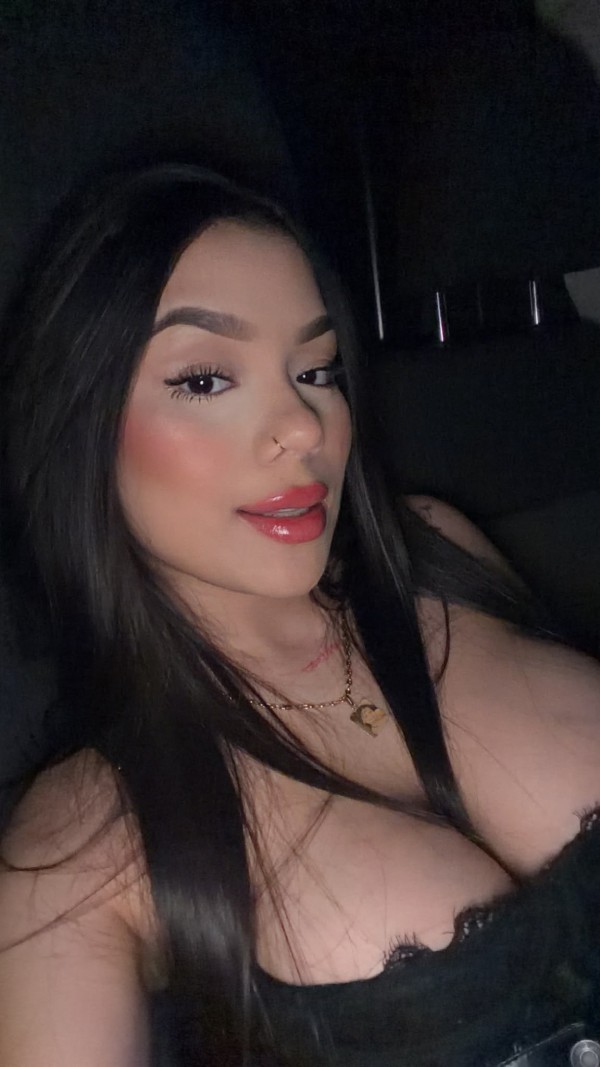 ARDIENTE SENSUAL APASIONADA DESEOSA DE SEXO