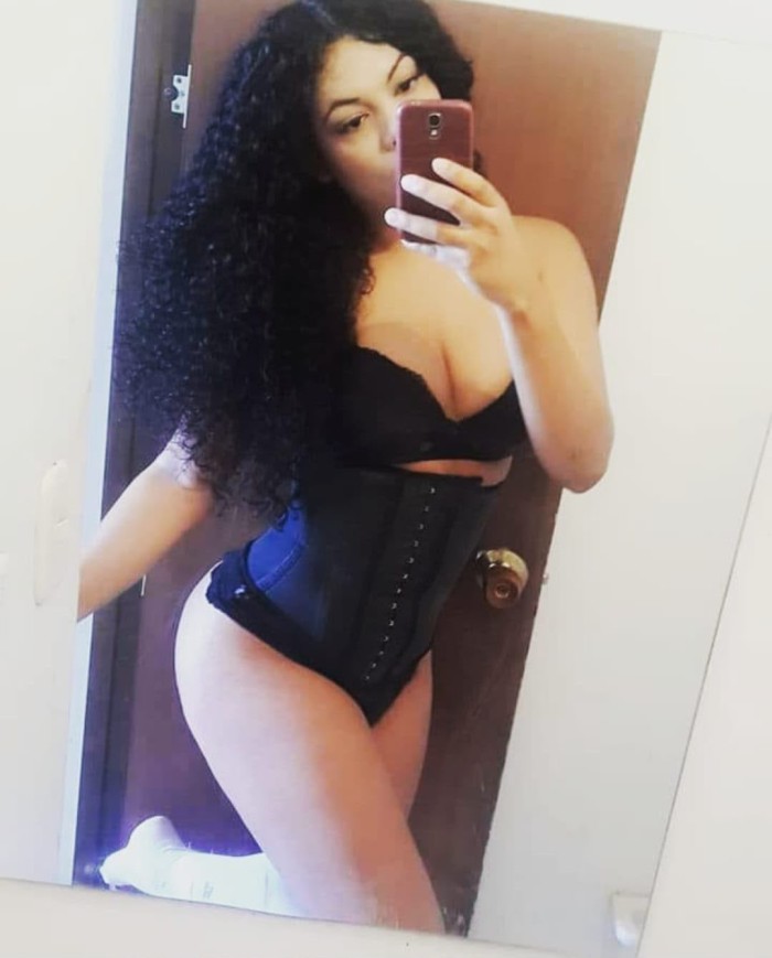 Trans cachonda Activa y pasiva