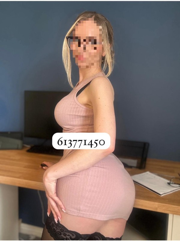 NOVEDAD CRISTINA TENGO LAS POSTURAS MÁS CALIENTES Y ATREVIDAS EN TANOS