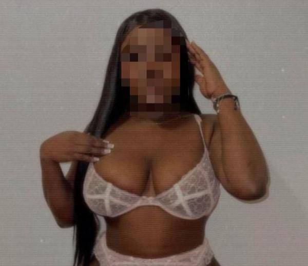 DE VUELTA EN TU CIUDAD, TU MORENA FAVORITA