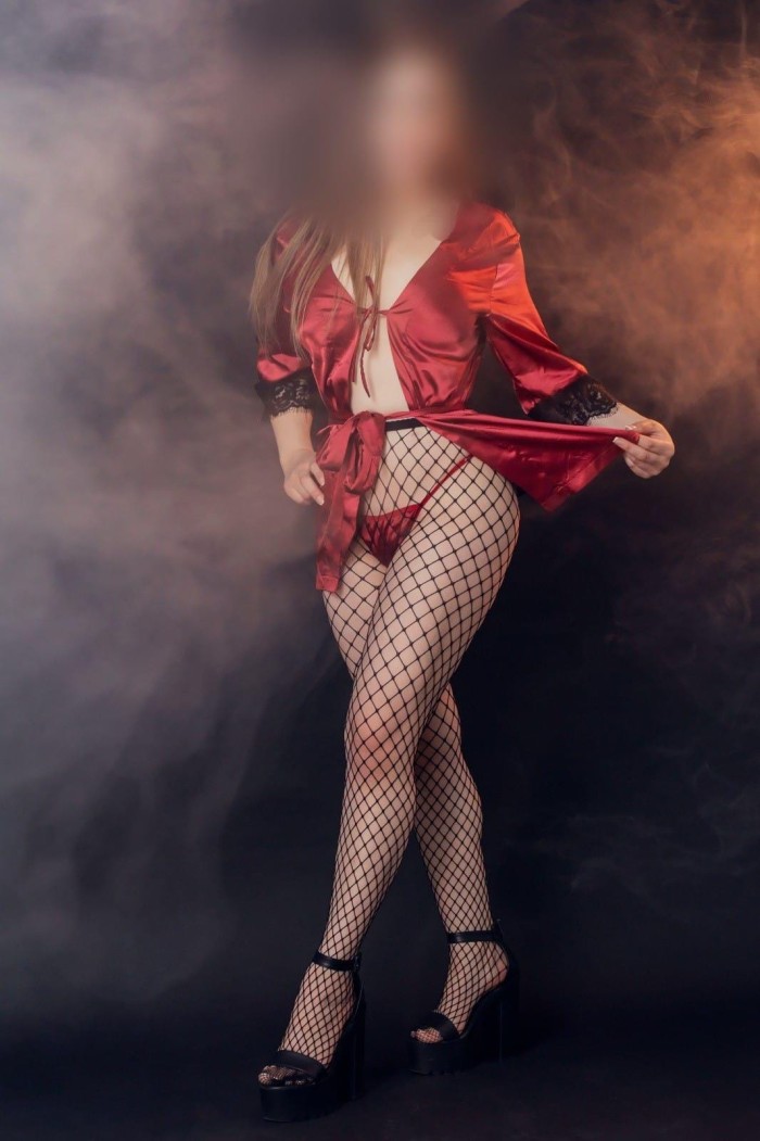 APASIONADA SENSUAL ARDIENTE DESEOSA DE SEXO
