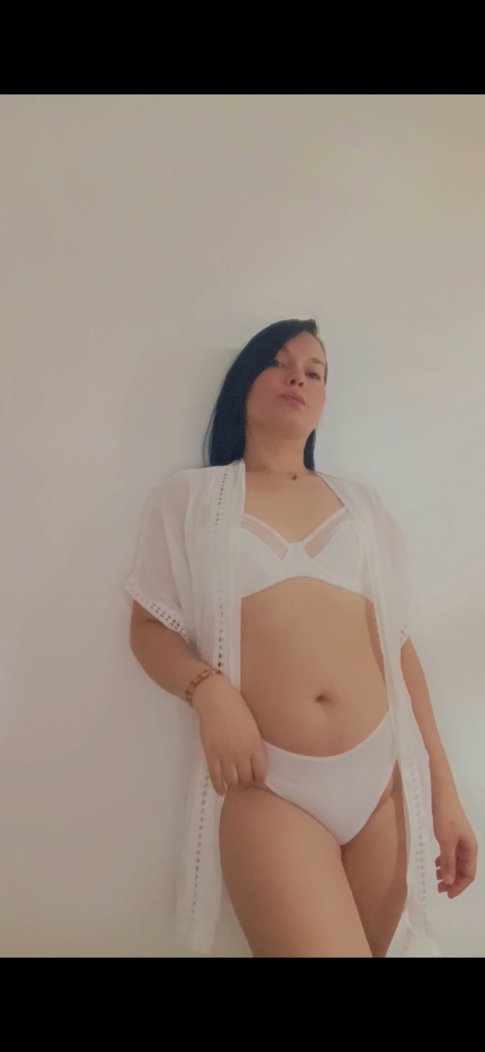FIESTERA Y SEDUCTORA CHICA TRANS COLOMBIANA