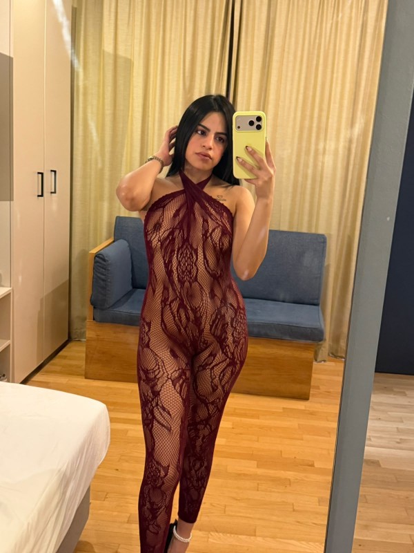 SUPER ENTREGADA, SUMISA, DELICIOSO TRATO DE NOVIOS