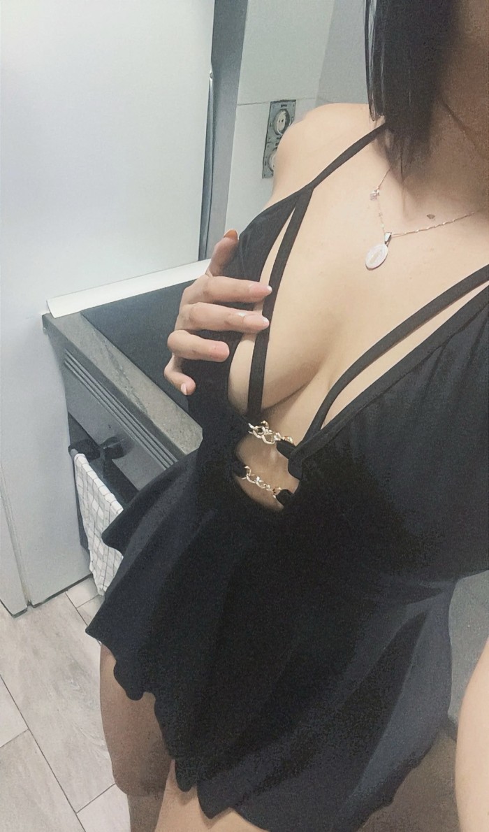 Caliente fiestera en Sevilla