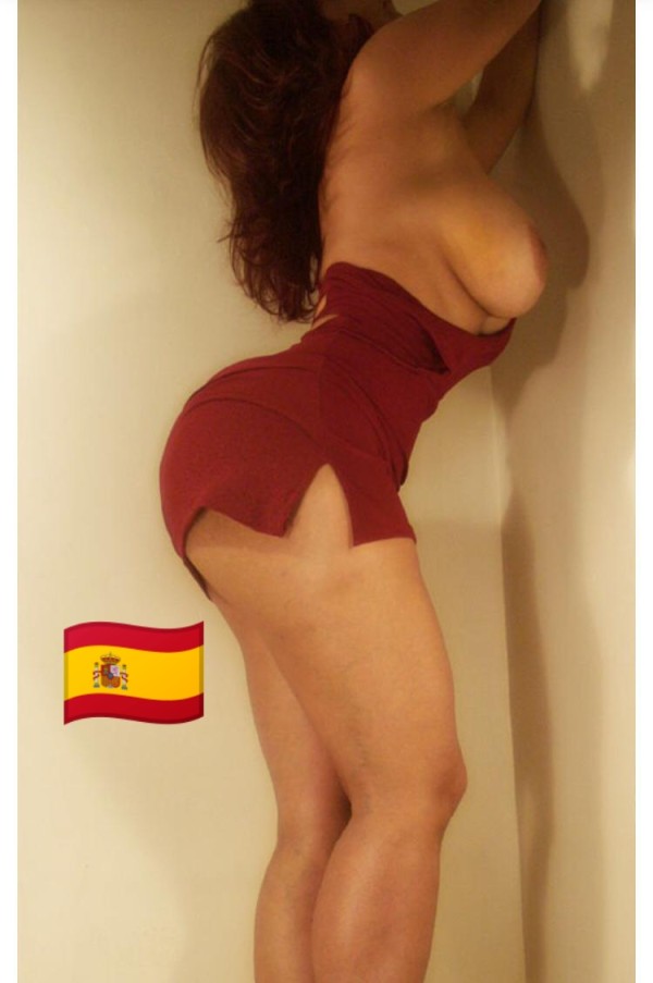 L A ..S E Ñ O R A ..E S P A Ñ O L A .en Elda