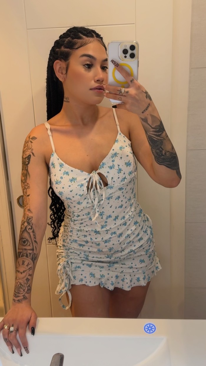 Latina 22 añitos Ardiente