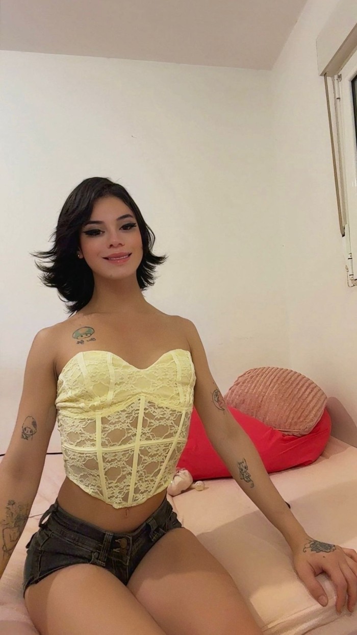 trans sexy joven y traviesa sexo cañero madrid