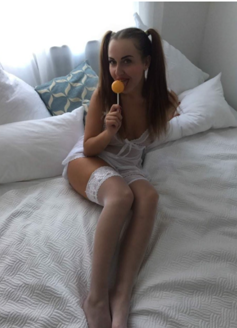 DESEOSA IMPLICADA Y ARDIENTE PARA TI PLACER A TOPE