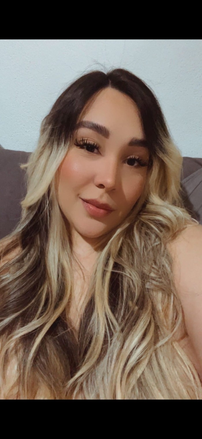 ISA PAISA 24 HORAS DISPONIBLE REINA DEL FRANCÉS FIESTERA A TOPE.