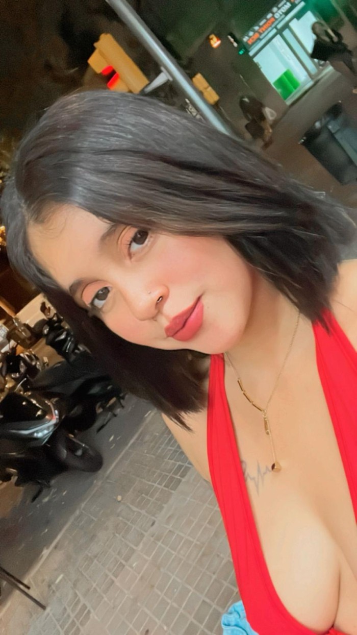 HERMOSA SENSUAL APASIONADA DESEOSA DE SEXO